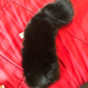 Burberry fur collar